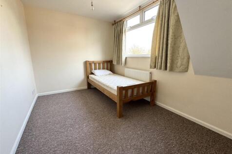 BEDROOM THREE: