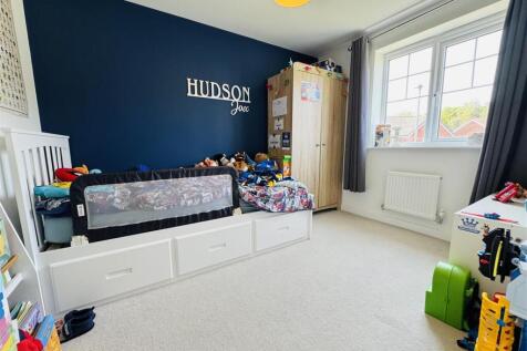 BEDROOM TWO: