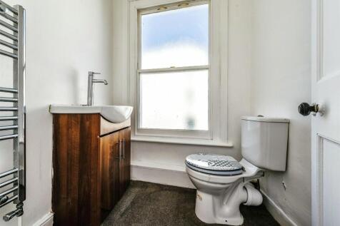 Cloaks Wc