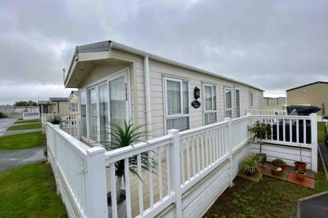 2 Bedroom Holiday Home for Sale
