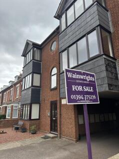 2 Bedroom Apartment for Sale