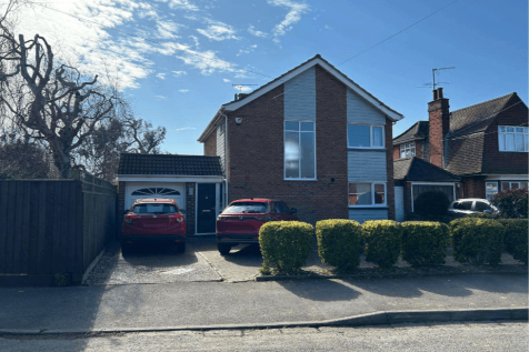 3 Bedroom Detached for Sale