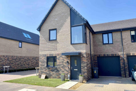 3 Bedroom Link Detached House For Sale