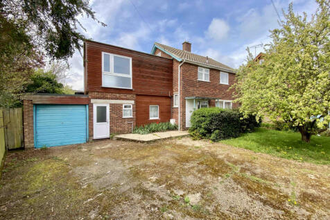 4 Bedroom Detached for Sale