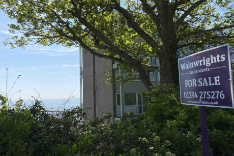 2 Bedroom Maisonette for Sale