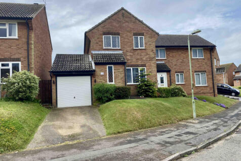 3 Bedroom Semi Detached For Sale