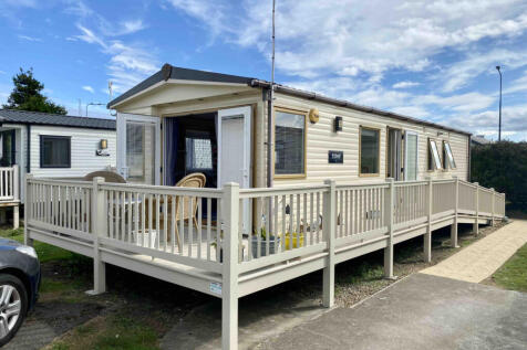 2 Bedroom Park Home for Sale