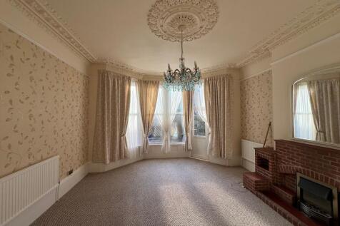 clarence road lou...