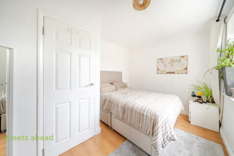 99e0b6c5-4c99-4f2...