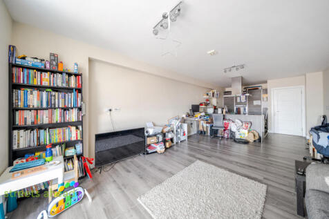 a7f8d4d0-0239-486...