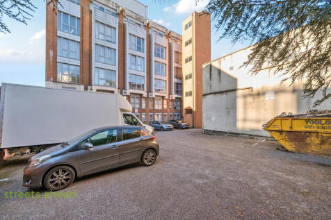 b78d0a9c-c052-4c2...