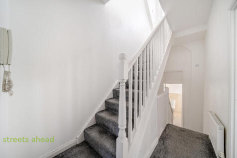 5070a49a-cd5a-463...