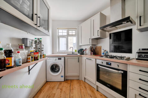 d5503515-a514-422...