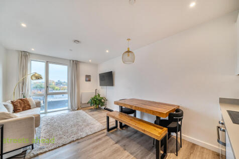 e68605b8-3be2-4a4...