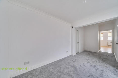 f17c8107-70a0-467...