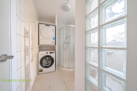 a403dede-5eb6-499...