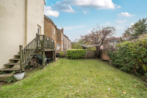 f95e3257-6183-4c5...