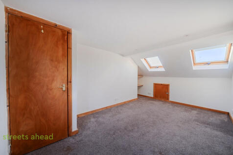 a8b444ea-72bf-406...