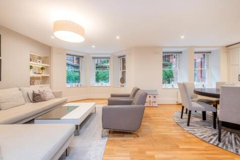 Reception Room (3)