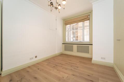 Master Bedroom (1)