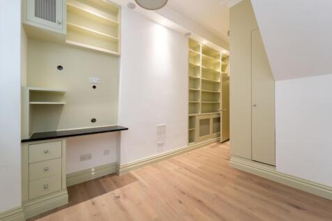 Second Bedroom (1)