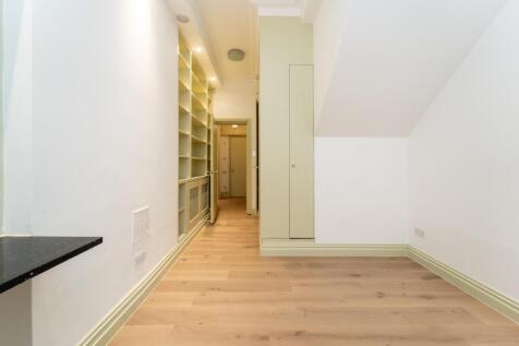 Second Bedroom (3)