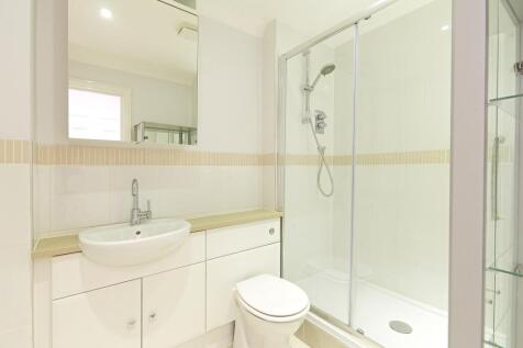 Master Bedroom Ensuite