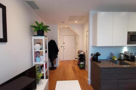 Open Plan Lounge/Kitchen