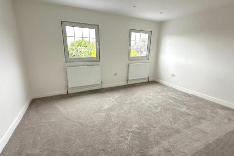 Master Bedroom.jpg