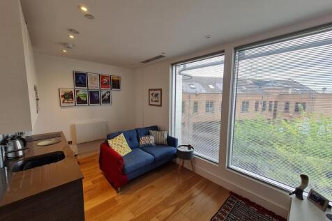 Open Plan Kitchen/Lounge