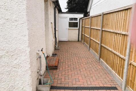 Attached Garage