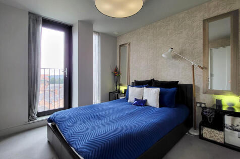 Stonebow House 4C...