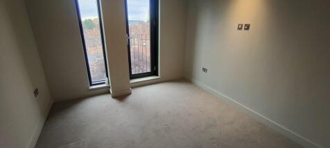 Bedroom 1 of 1