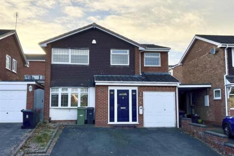Ainsdale Gardens Halesowen 1.jpg