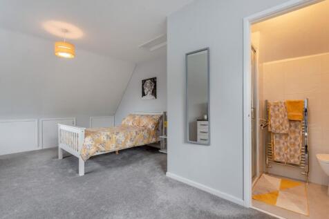 Annexe Bedroom (alternative view)