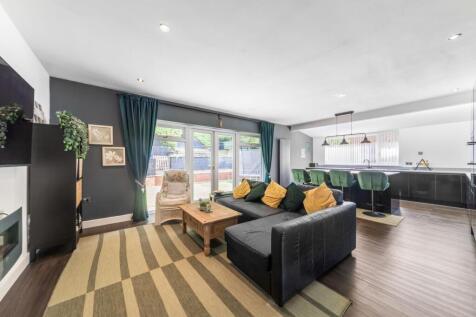Open-Plan Living Kitchen