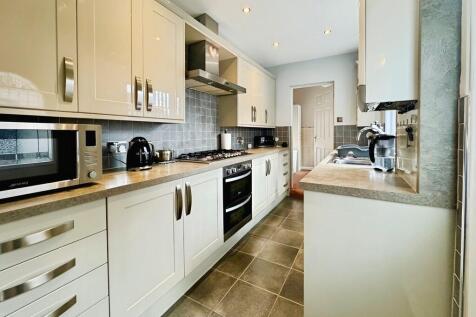 84d48c95-kitchen