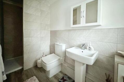 4433ffe0-ensuite ...