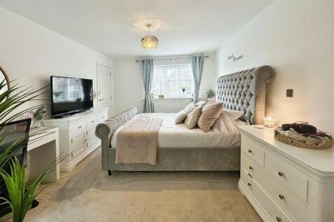 57a33b8d-image000...