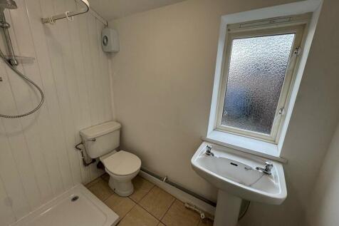 IMG-20250226-WA00...