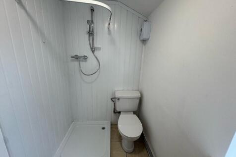IMG-20250226-WA00...