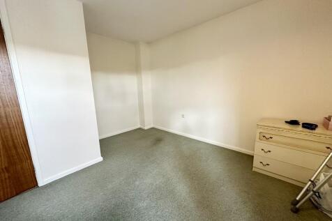 BEDROOM TWO 2