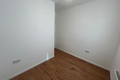 IMG-20240925-WA00...