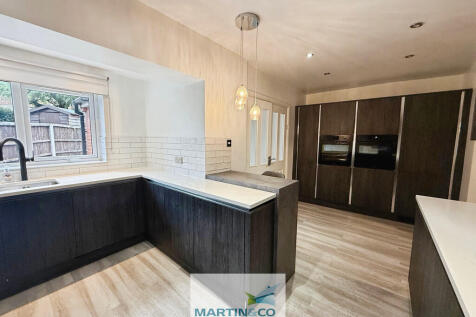 68d68178--446F-94...