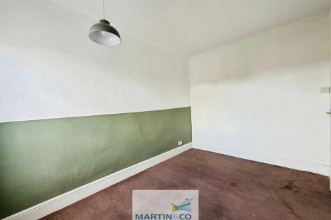 82761409--489E-BE...