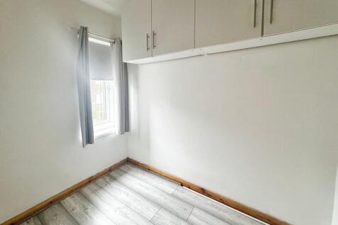 e83d95c3-image_pi...