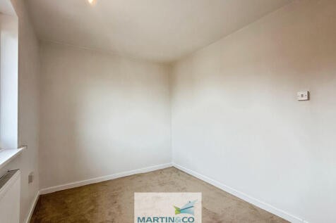 dfc250f0--480E-80...