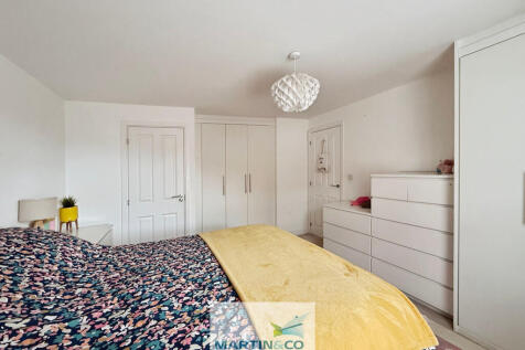 bfb4be8e-5-4401-B...