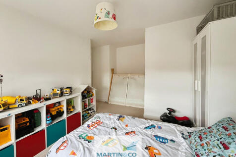 a91f67cb-A-4D04-B...