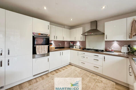 aba025bb-0-44D6-8...